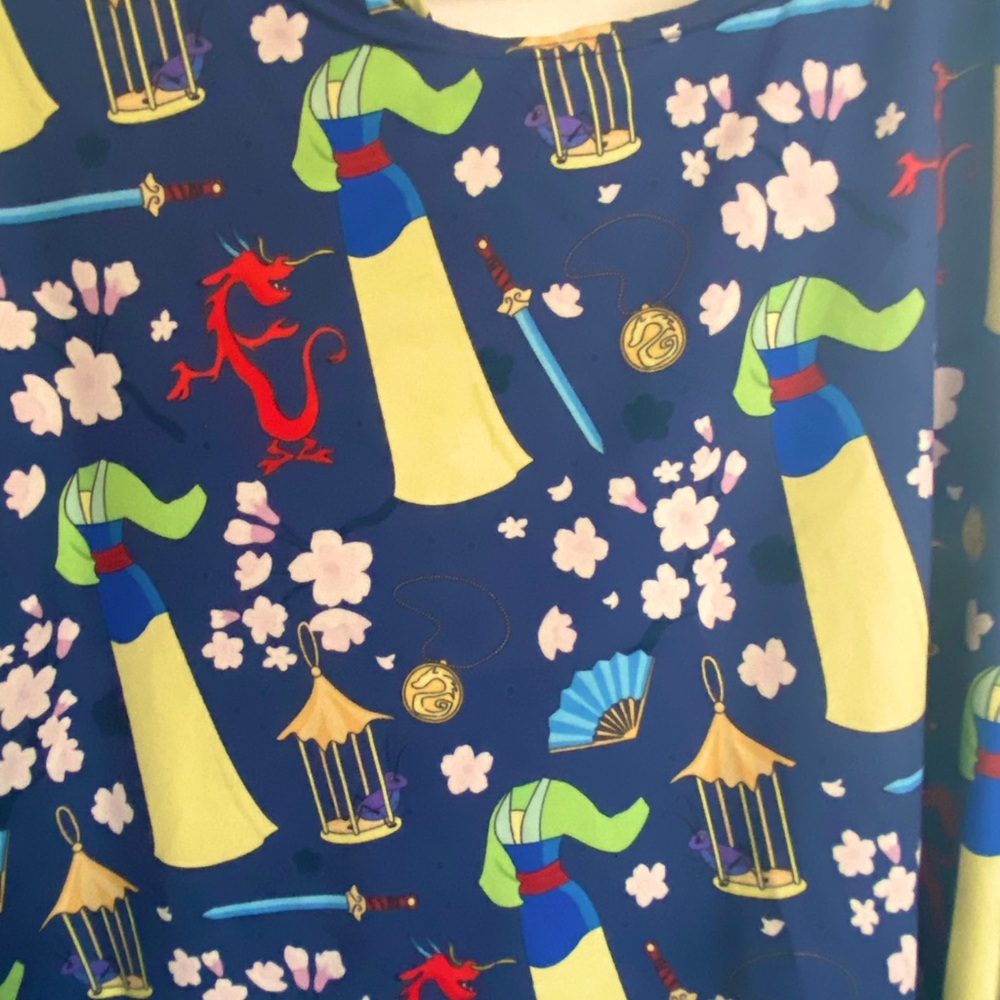 Ambrie tunic top Disney Mulan- women’s 3X